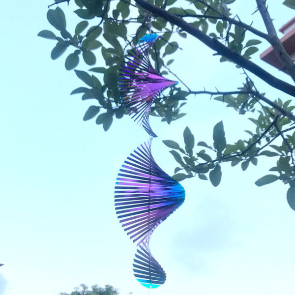 Rotating Wind Runner Garden Decoration Outdoor Pendant - Image 3